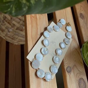 SHELL NECKLACE